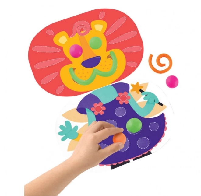 Creative Set in a Suitcase Lion from Play-Doh