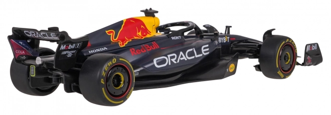 Metalen auto 1:32 Red Bull F1 RB19 RASTAR