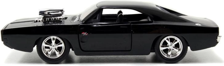 Carrosserie métallique et roues libres