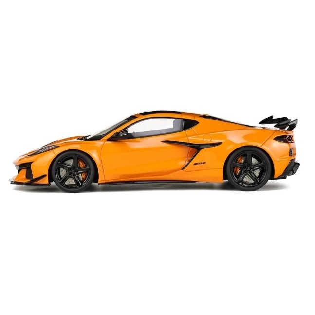 Automodell Chevrolet Corvette Z06 1:24