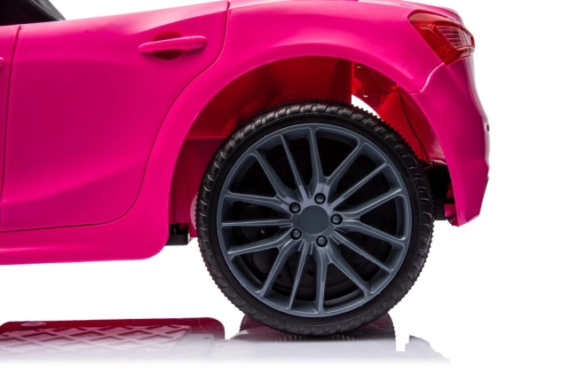 Accu auto Maserati Ghibli roze