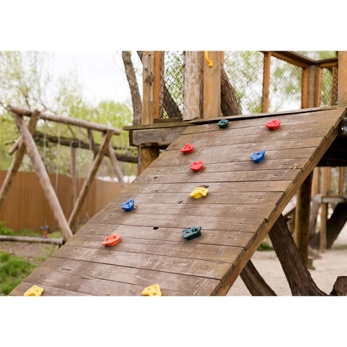 Farbige Klettergriffe für Kinder