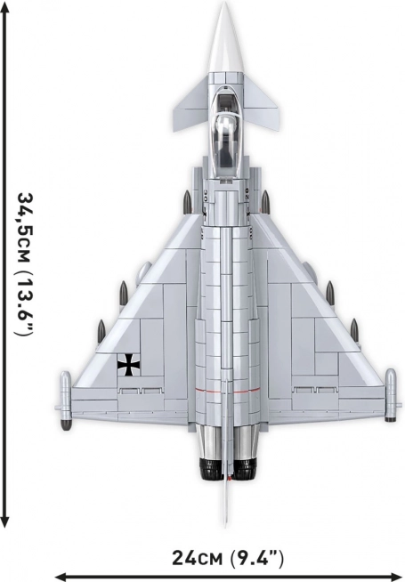 Impressive model dimensions