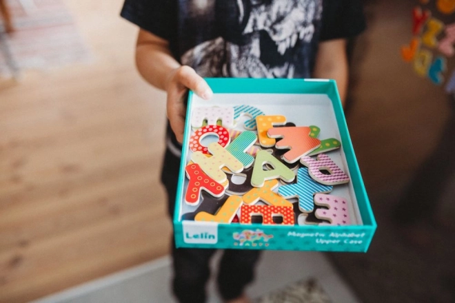 Magnetische houten letters