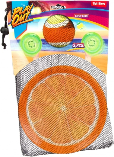 Lightweight, portable fun for the beach and garden