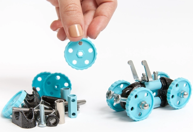 Assemblez 3 modèles et plus selon votre imagination