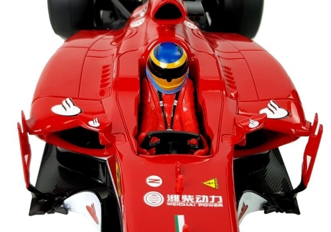 Racewagen Formule 1 Ferrari F138 rood 1:12