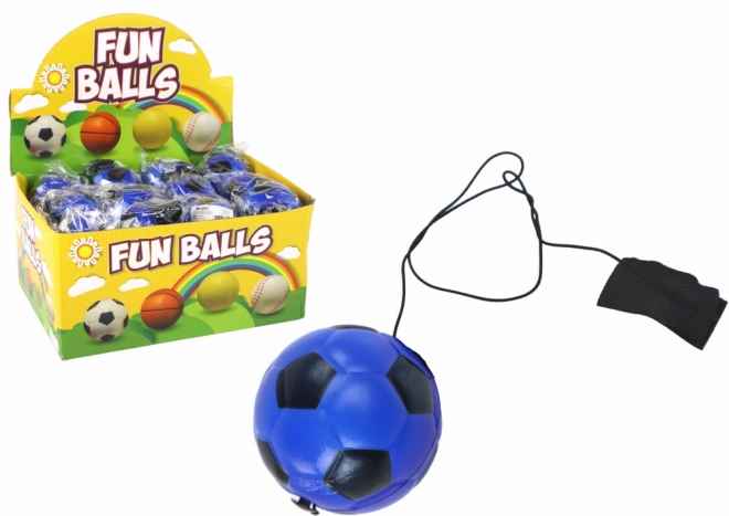 PU voetbalbal met Jojo Elastiekje om te Stuiteren 6 cm blauw