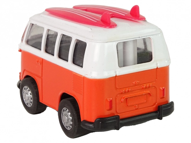 Metall-Reisebus