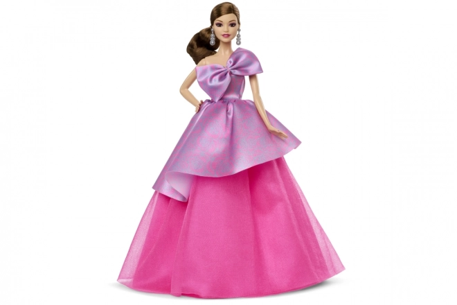 Belle robe avec des détails élégants