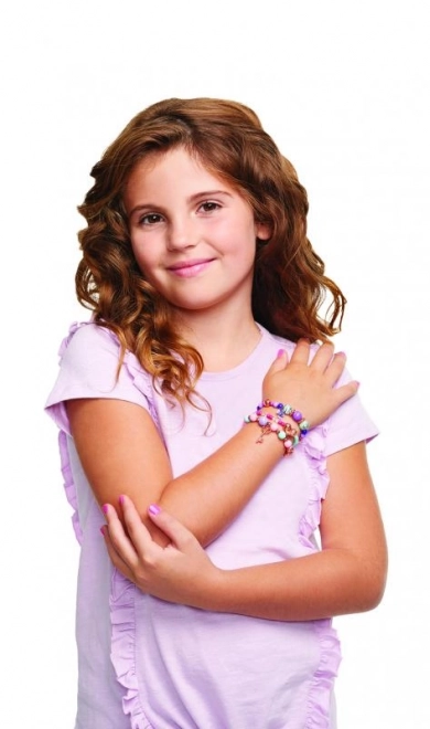 Armbanden en tatoeages, bloemen