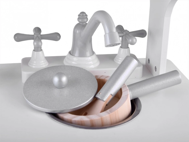 Metal sink and turning taps