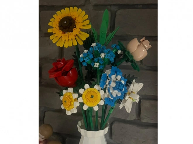Technical Construction Set Meadow Flowers with Vase 618 Pieces