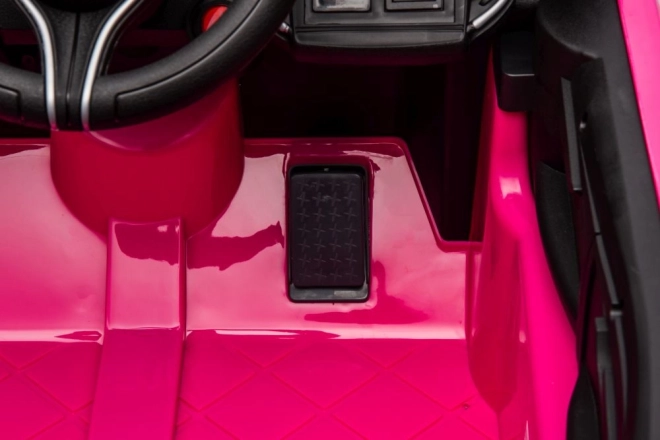Accu auto Maserati Ghibli roze