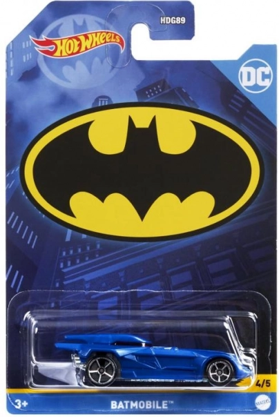 Iconische voertuigen uit de wereld van BATMAN