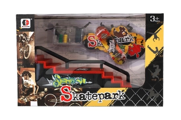 Skatepark - vinger skateboard schroefbaar met plastic ramp 8cm met accessoires diverse soorten in doos 28x18cm
