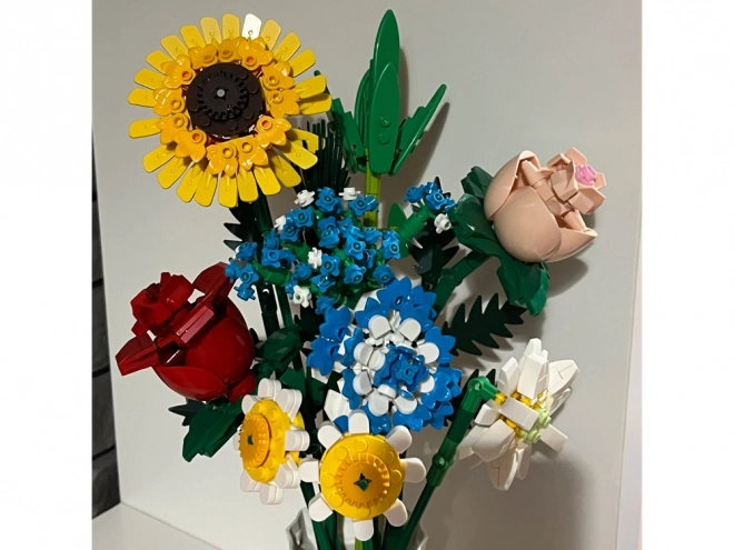 Technical Construction Set Meadow Flowers with Vase 618 Pieces