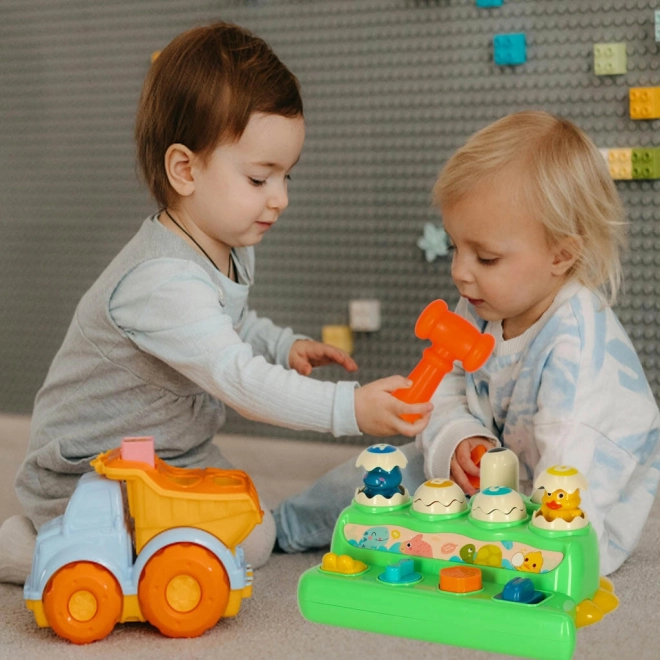 Interaktives Spiel mit Hammer Krokodil für Kinder ab 18 Monaten