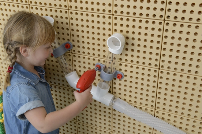Masterkidz gereedschapsset met boormachine en 8 elementen voor wetenschappelijk-creatief STEM-bord