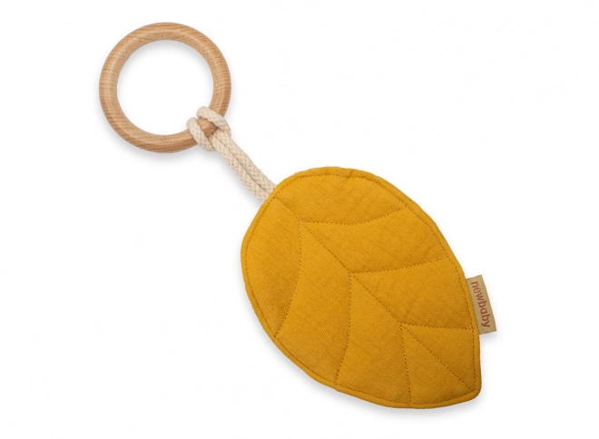 Beißring New Baby Leaf senfgelb