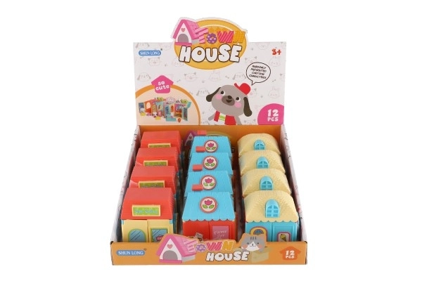 Maison en plastique avec un animal de compagnie