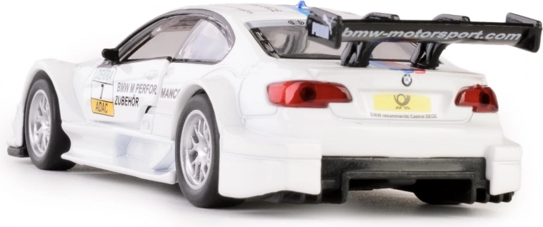 Rubber tires and detailed craftsmanship