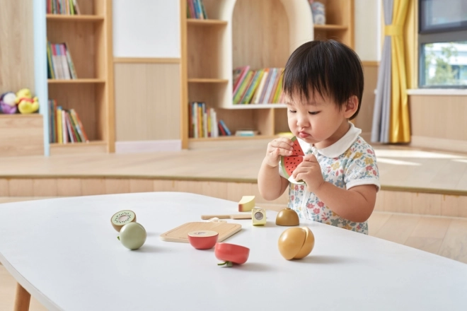 Houten snijfruit voor kinderen