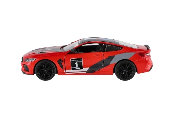 Auto Kinsmart BMW M8 Competition Coupé 1:38 metaal/plastic 12,5cm 4 kleuren met terugtrekmechanisme 12 stuks in doos