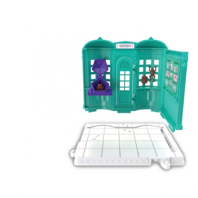 Harry Potter Honeydukes Play Set with Figurines