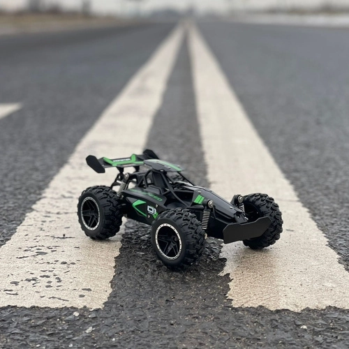 Afstandsbediend raceauto voor off-road rijden
