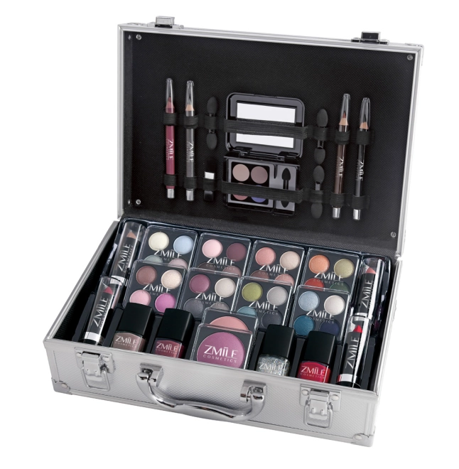 Complete set van 51 stuks voor een volledige make-up