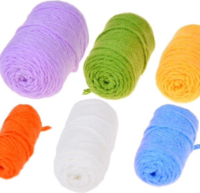 Vibrant yarn balls for creative combinations