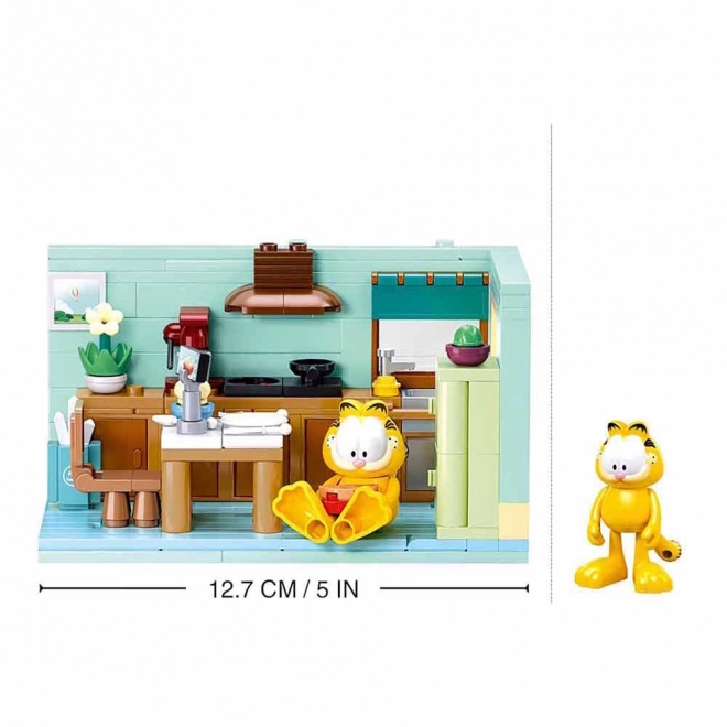 Sluban Garfield in de keuken