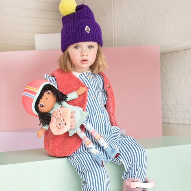 Lilliputiens pop Liza op rolschaatsen