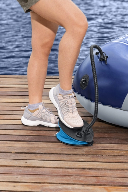 Elastic hose for convenient use