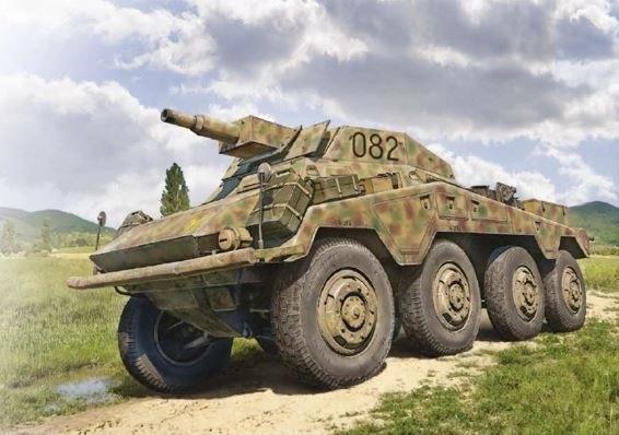 Model van plastic voertuig Sd.Kfz. 234/3 in schaal 1:35