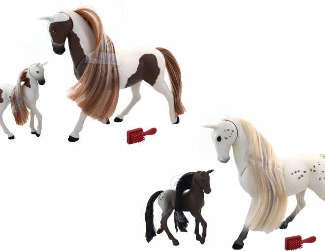 Royal Breeds - Horse with Foal