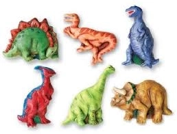 Fabrication et peinture - dinosaures