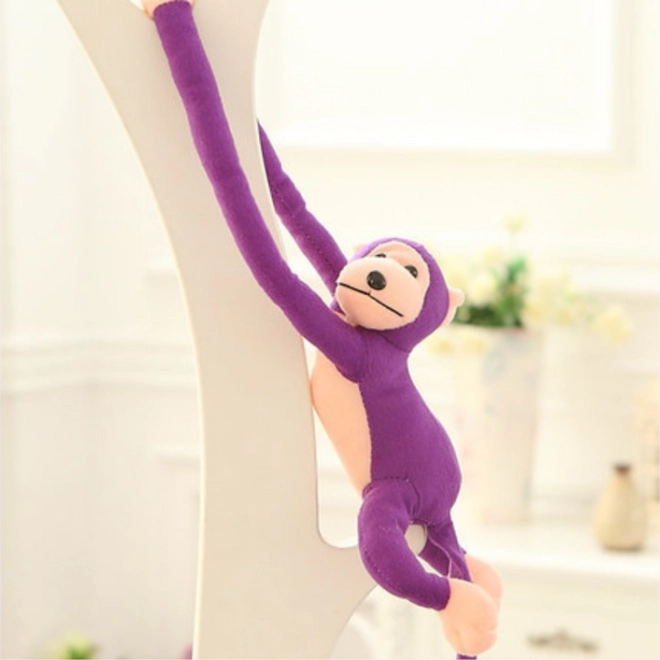 Fun hanging thanks to hook-and-loop fasteners
