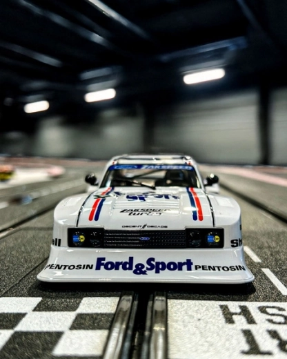 Working front and rear lights