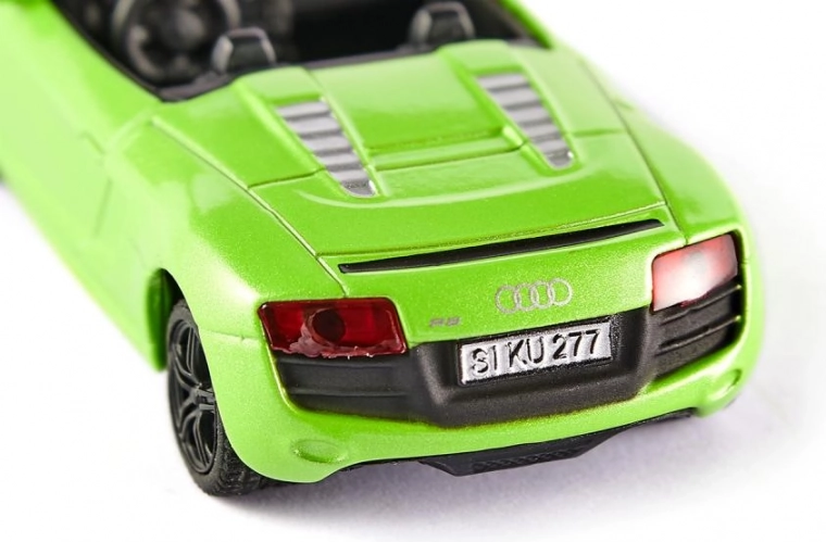 Construction en métal et plastique