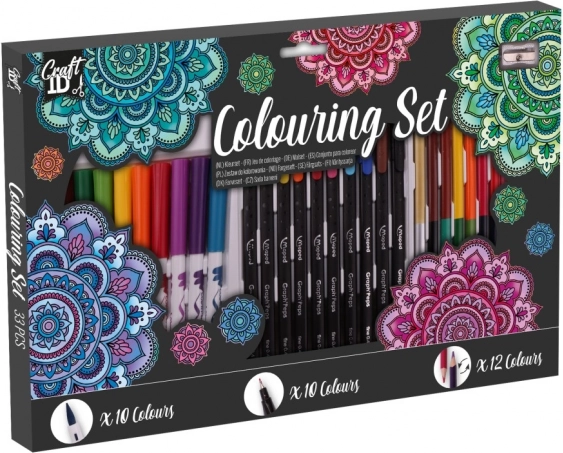 Painting set in decorative box