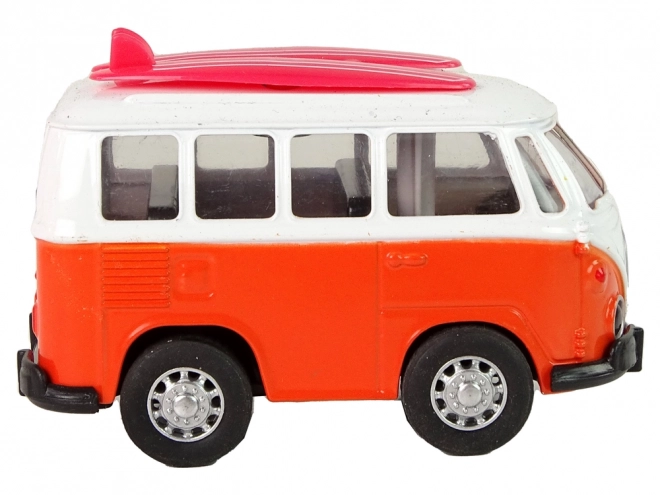 Metall-Reisebus