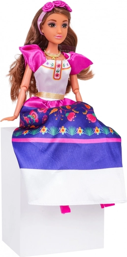 Movable joints for realistic play