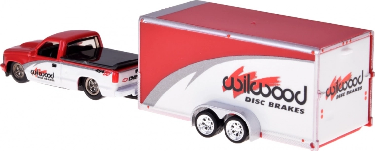 Rubber tires for smooth rolling