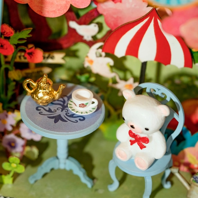 Miniaturtheater Teegespräch
