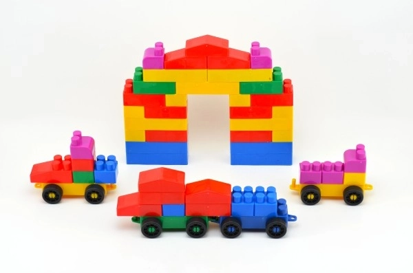 Jeu de construction LORI 4 plastique 100 pcs en boîte 23x25x20cm