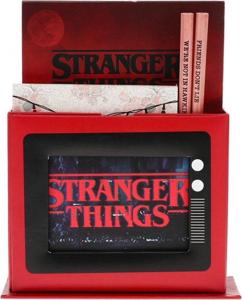Writing Set Stranger Things