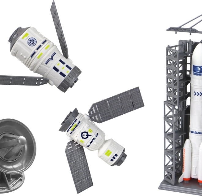 Large rocket and launch pad