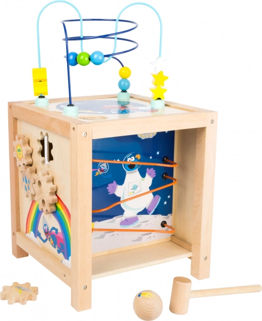 Cube d’activités motrices en bois pour enfants